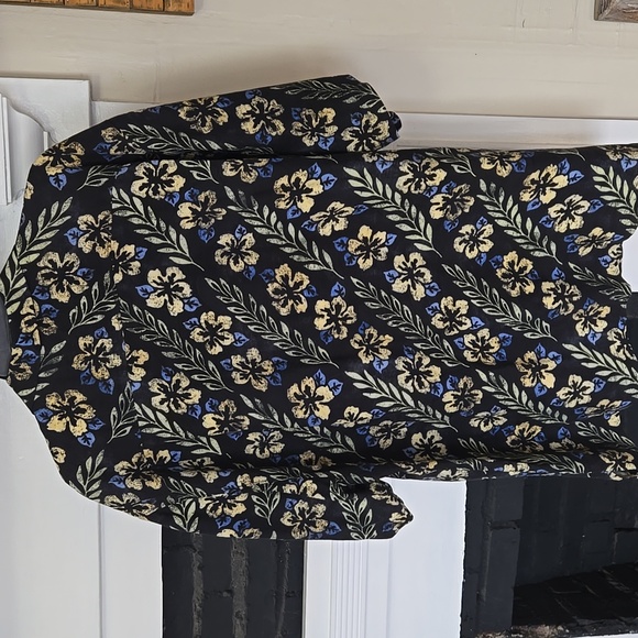 Tommy Bahama Tropical Short Sleeve Shirt - Picture 10 of 10